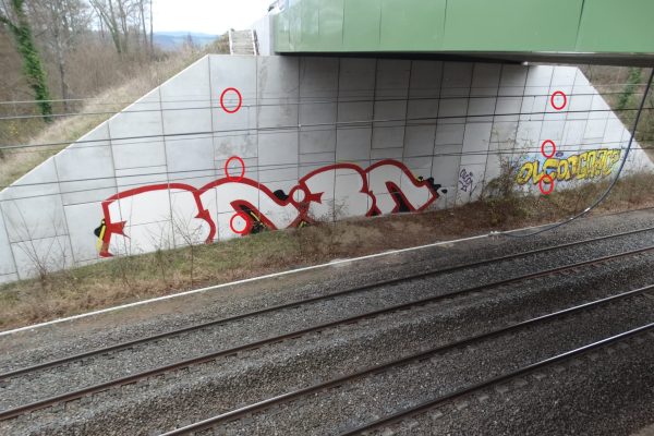 Contrôle de cibles sur mur de soutènement